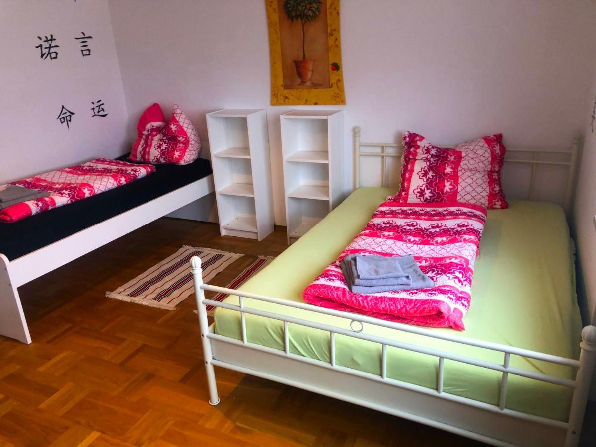 Ferienwohnungen / Ferienhaus Adelsried Zewnętrze zdjęcie